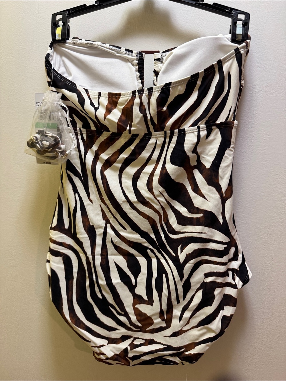 NWT Anne Cole one piece swimsuit. - Picture 3 of 4